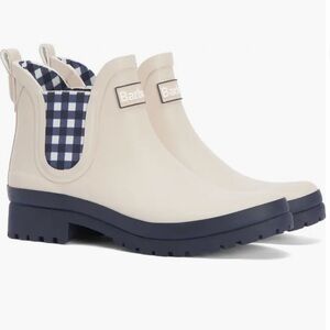 NWT Barbour Mallow Wellington Chelsea Rain Boots with plaid